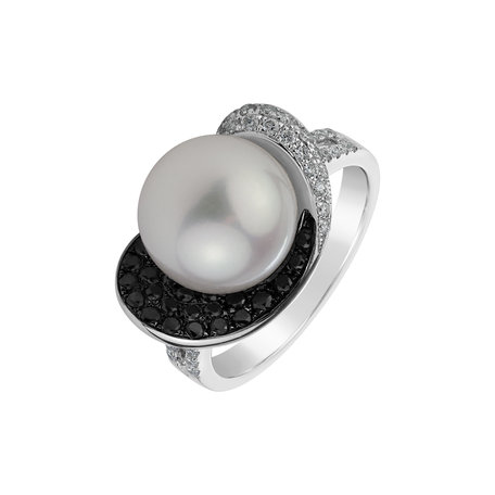 Prsteň s čiernymi a bielymi diamantmi a perlou Cruell Pearl