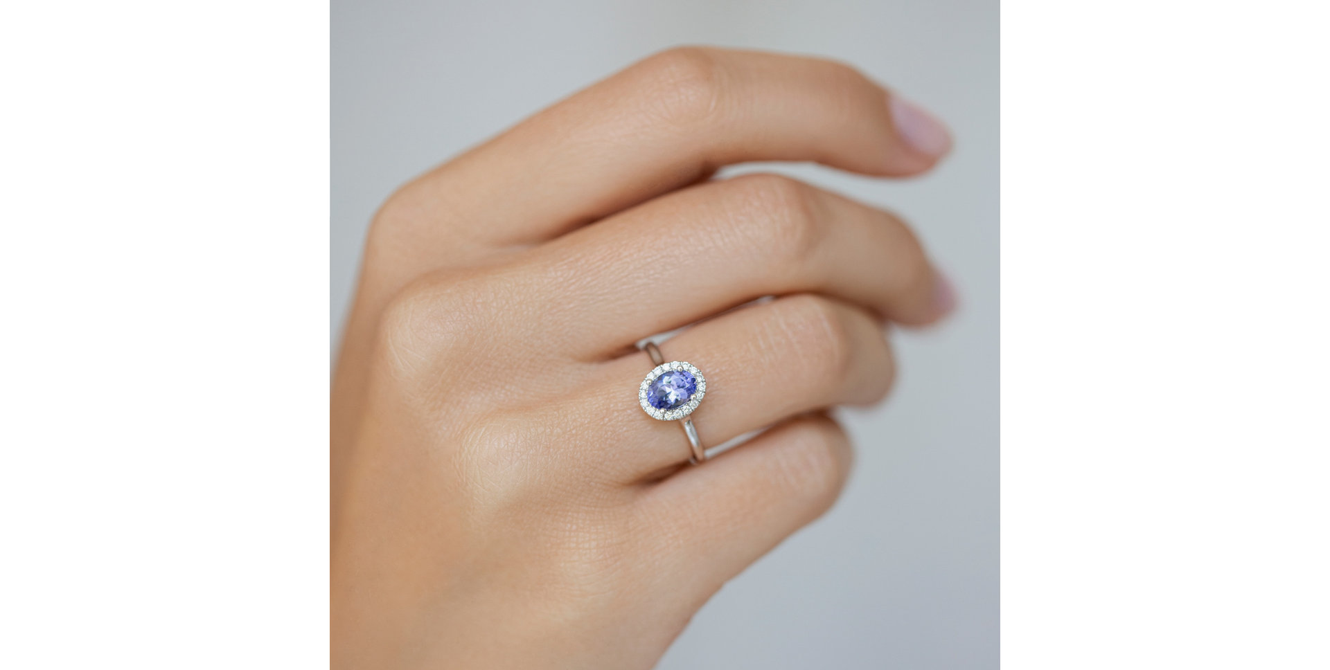 Prsteň so smaragdom a diamantmi Princess Wish