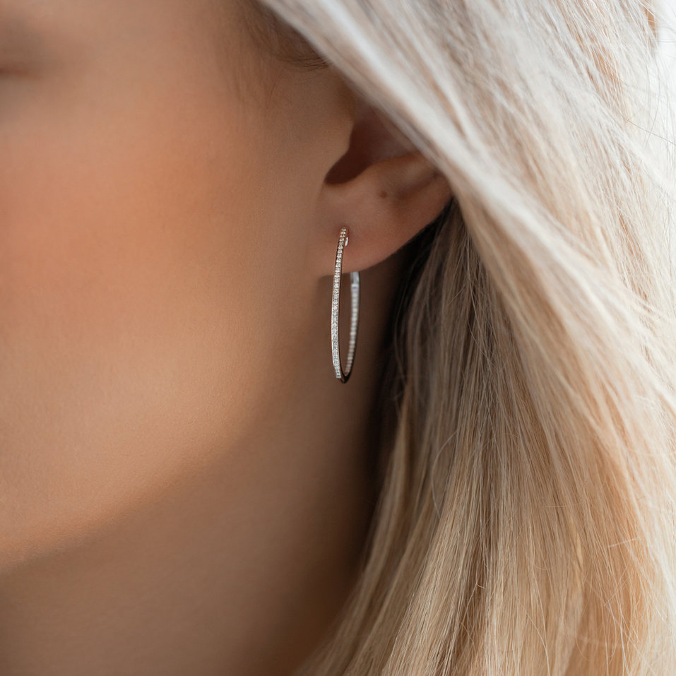 Náušnice s čiernymi diamantmi Eternity Gleam