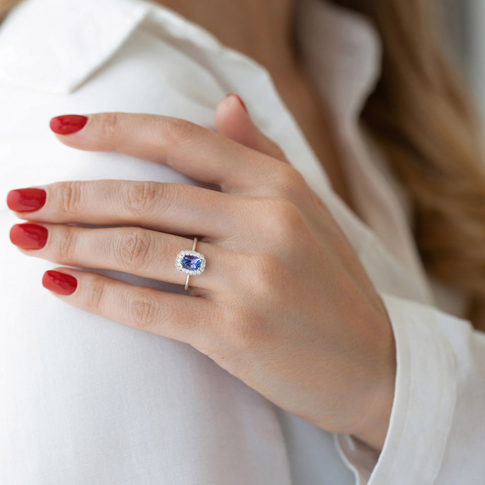 Prsteň s tanzanitom a diamantmi Princess Desire