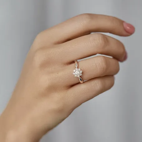 Prsteň so smaragdom a diamantmi Starlet Blossom