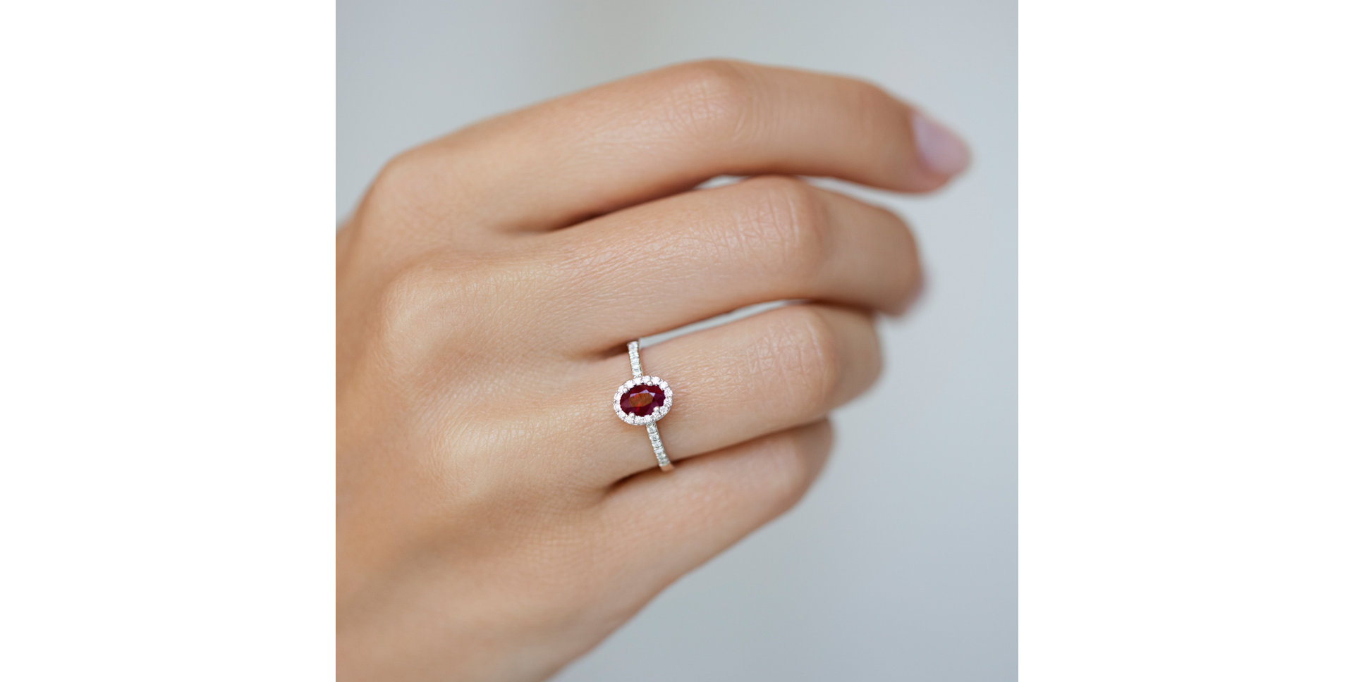 Prsteň s turmalínom a diamantmi Princess Desperation