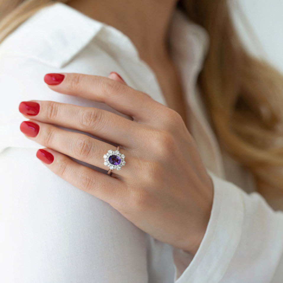 Prsteň so zafírom a diamantmi Fantasy Sapphire