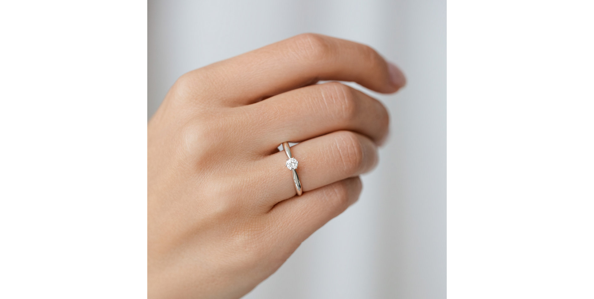 Prsteň s diamantom Eternal Joy