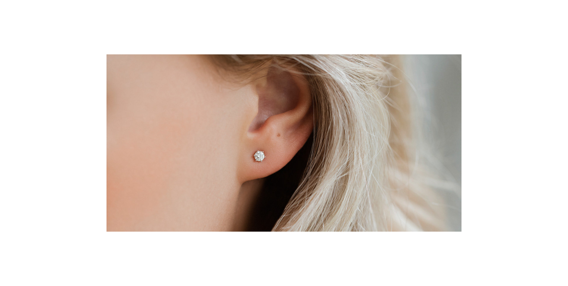 Náušnice s diamantom Vesper Romance