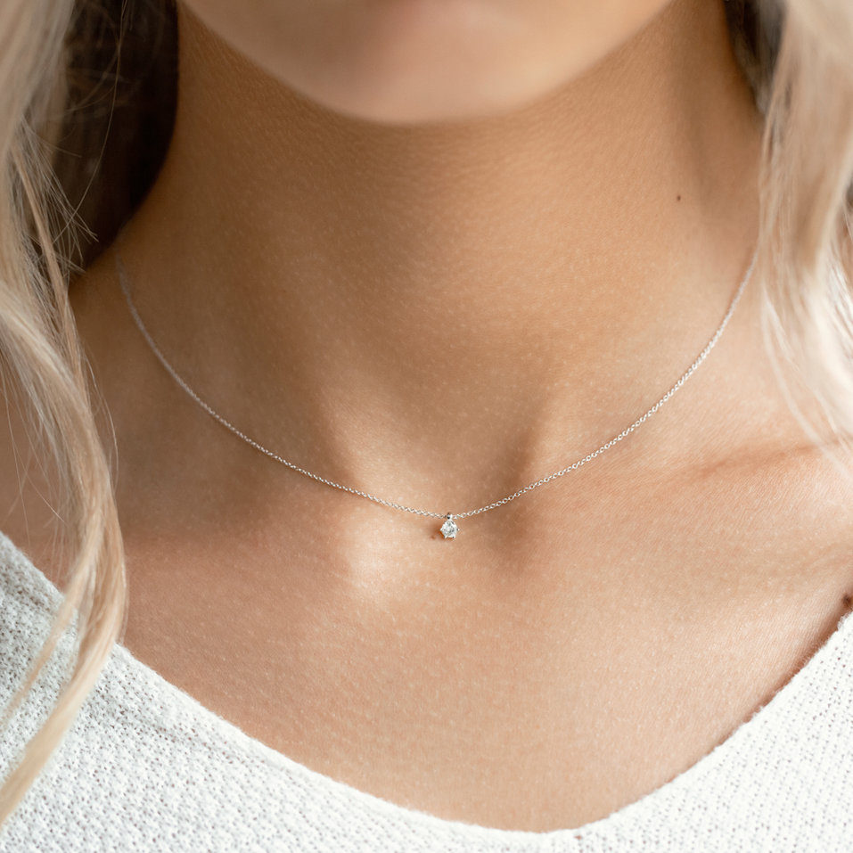 Náhrdelník s diamantom Eternal Drop