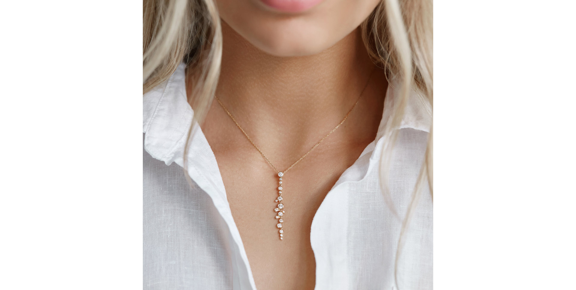 Přívěsok s bielymi, hnedými a čiernymi diamantmi Heaven Waterfall