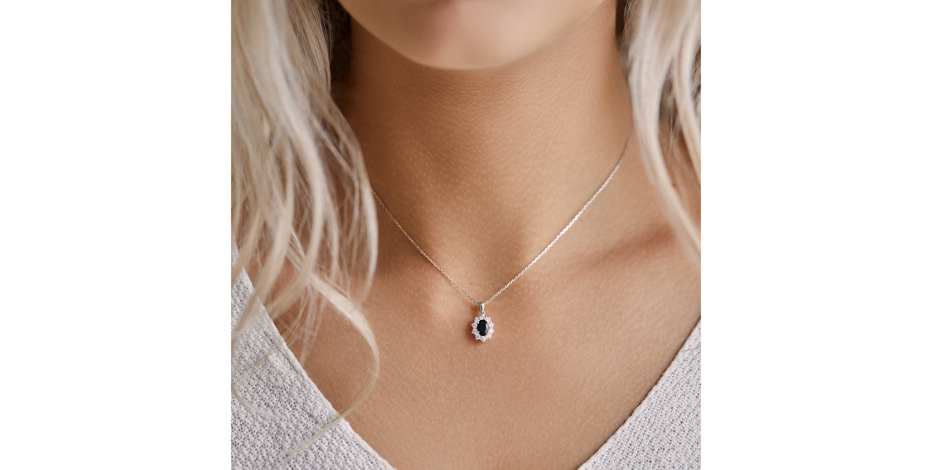 Přívěsok s tanzanitom a diamantmi Goddess Elegance