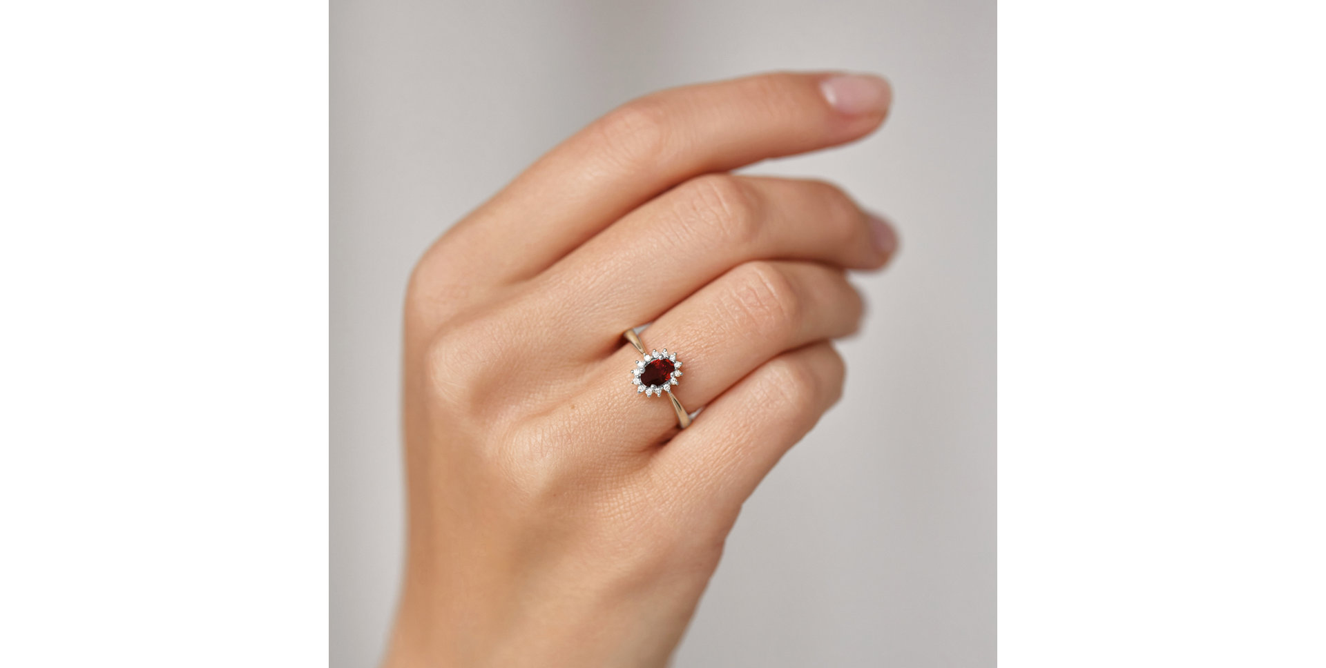 Prsteň s rubínom a diamantmi Princess Sparkle