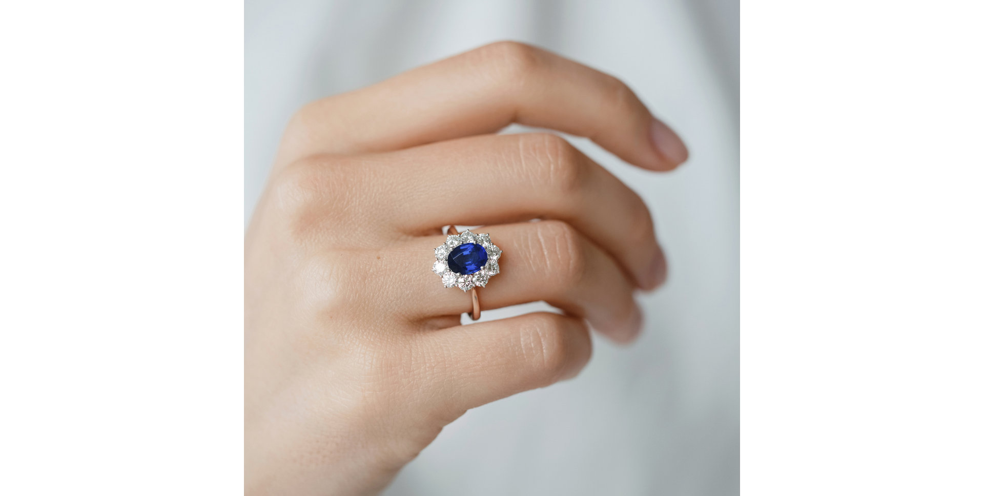 Prsteň s zafírom a diamantmi Princess Joy