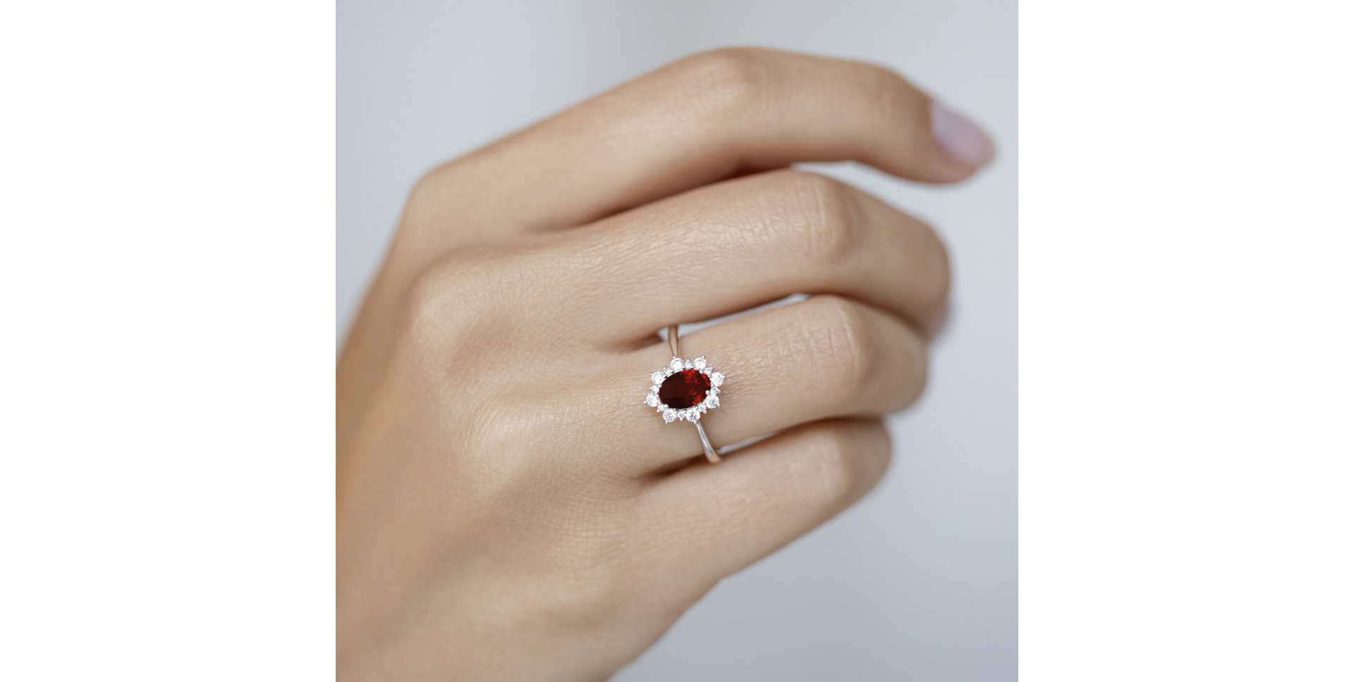 Prsteň s rubínom a diamantmi Trixie Princess