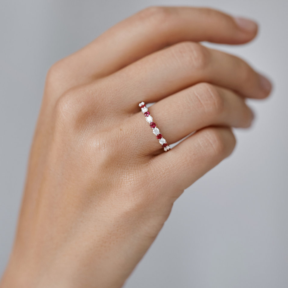 Prsteň s diamantmi a smaragdmi Sevasti