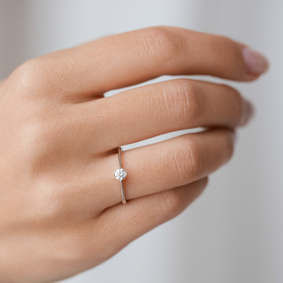 Prsteň s diamantom Love Glow