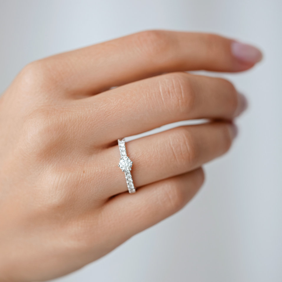 Prsteň s diamantmi Sparkling Love