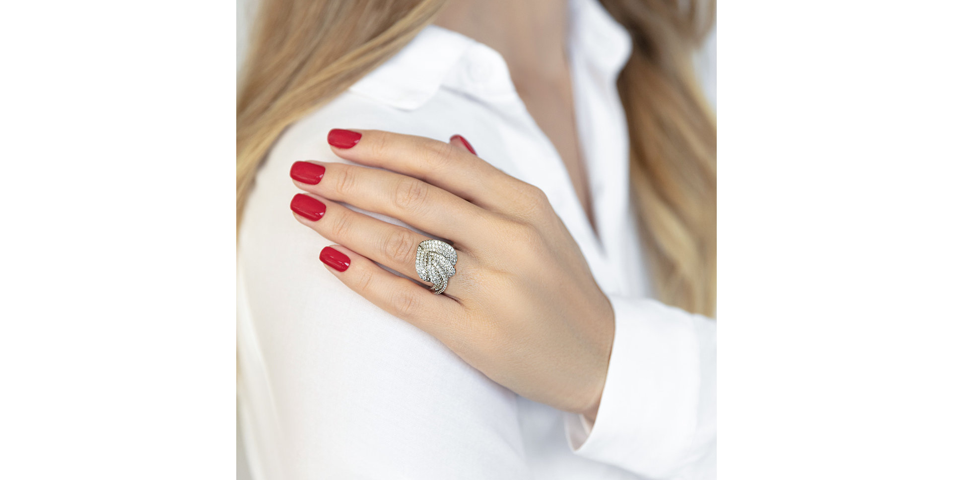 Prsteň s diamantmi Shiny Burdock