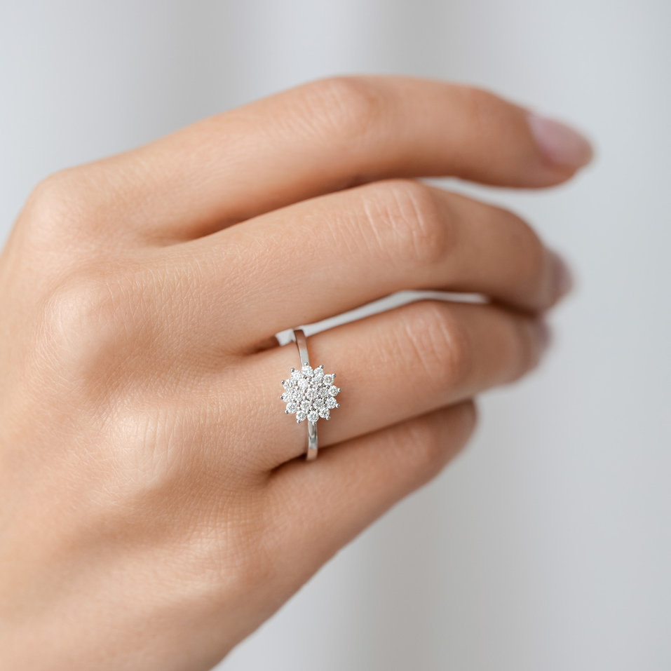 Prsteň s diamantmi Delicate Star