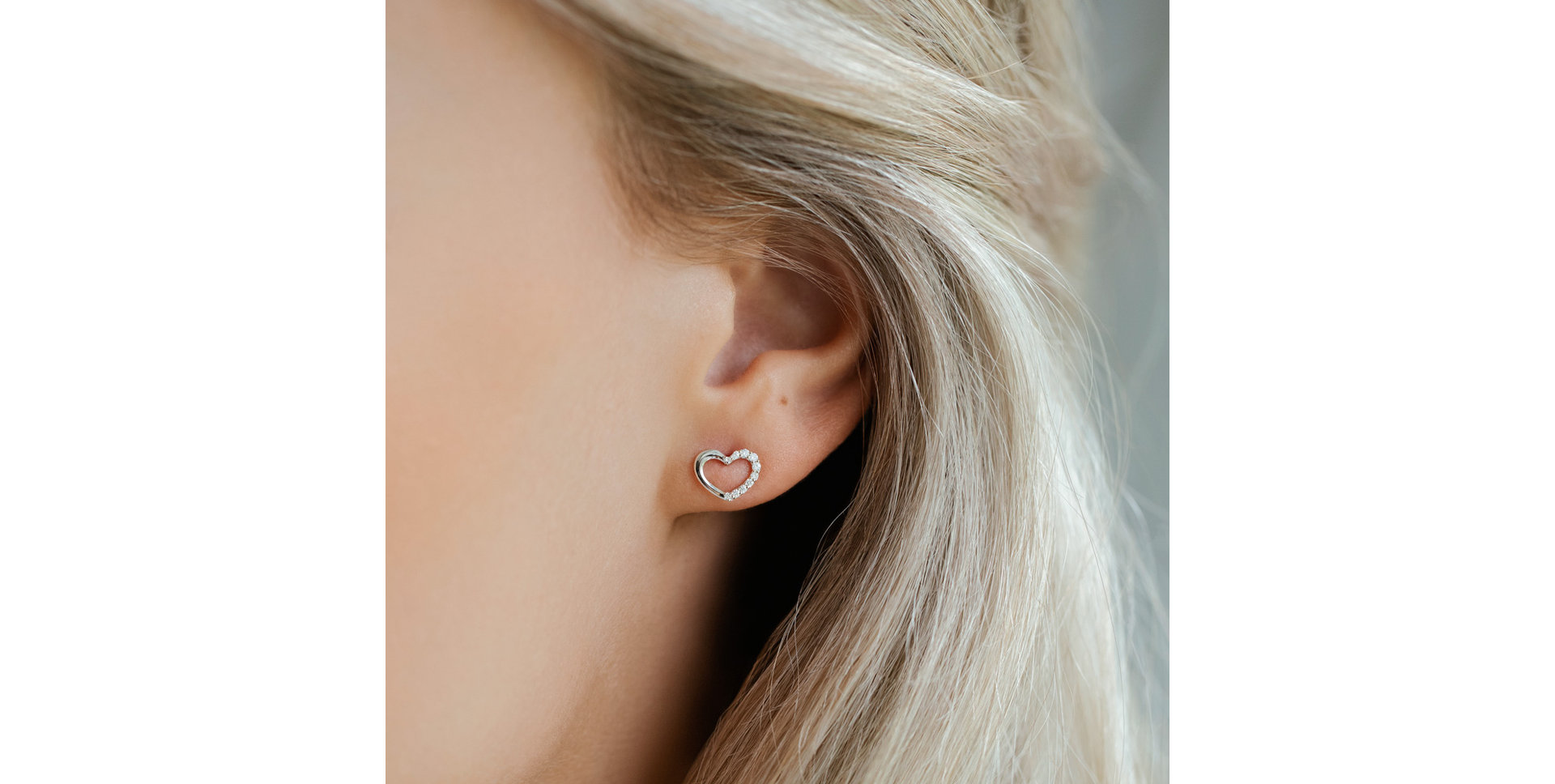 Náušnice s diamantmi Shiny Hearts