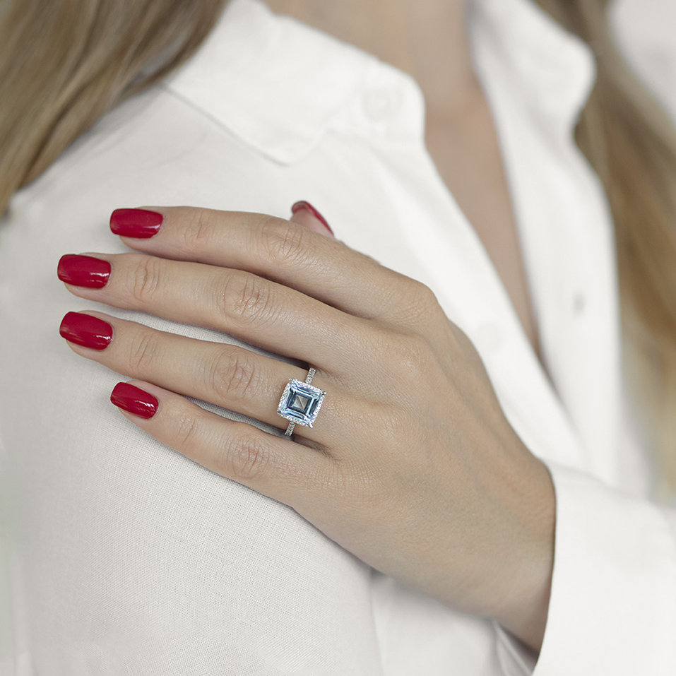 Prsteň s topásom a diamantmi Perfect Paradox