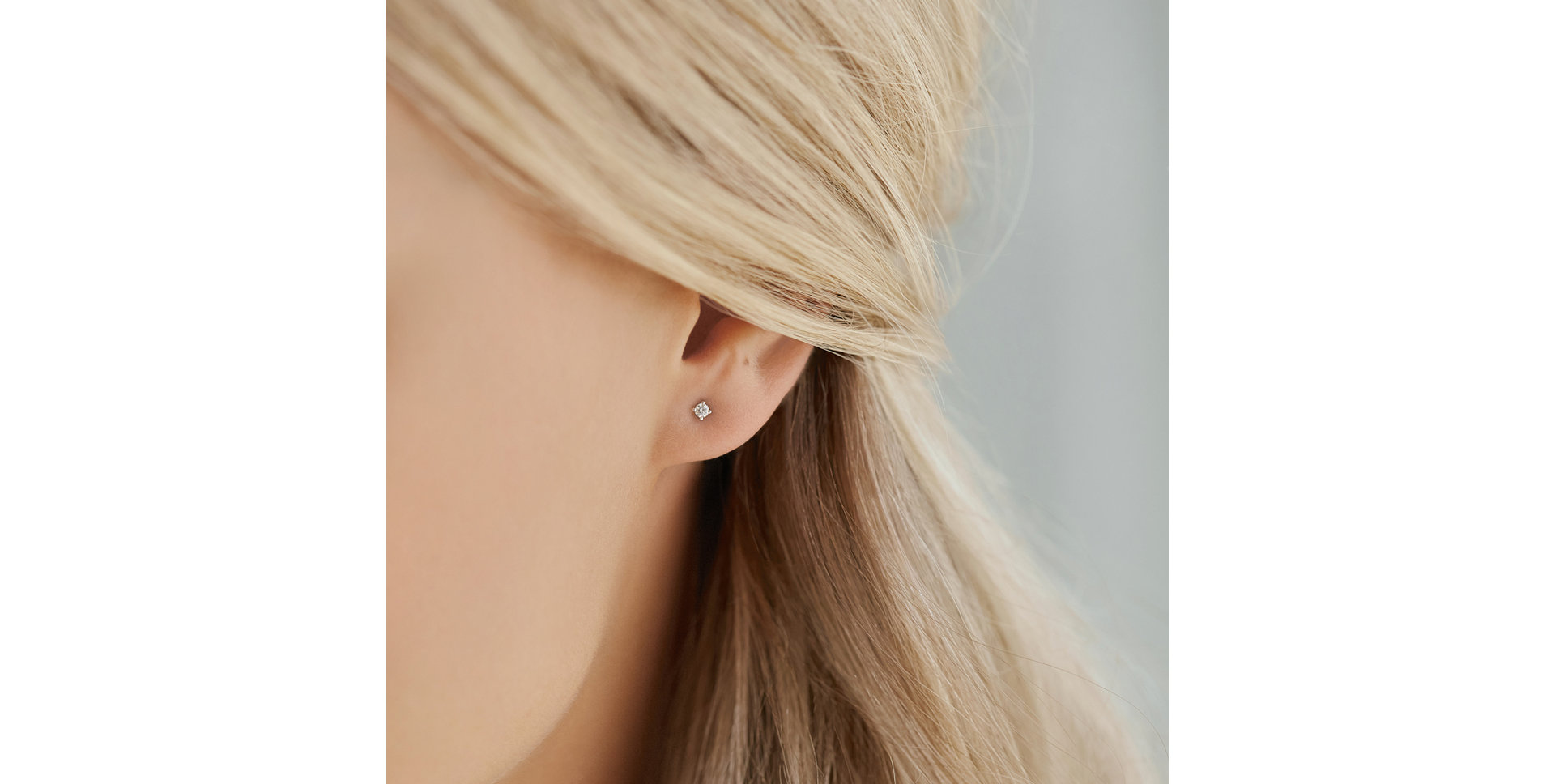 Náušnice s diamantom Essential Shine