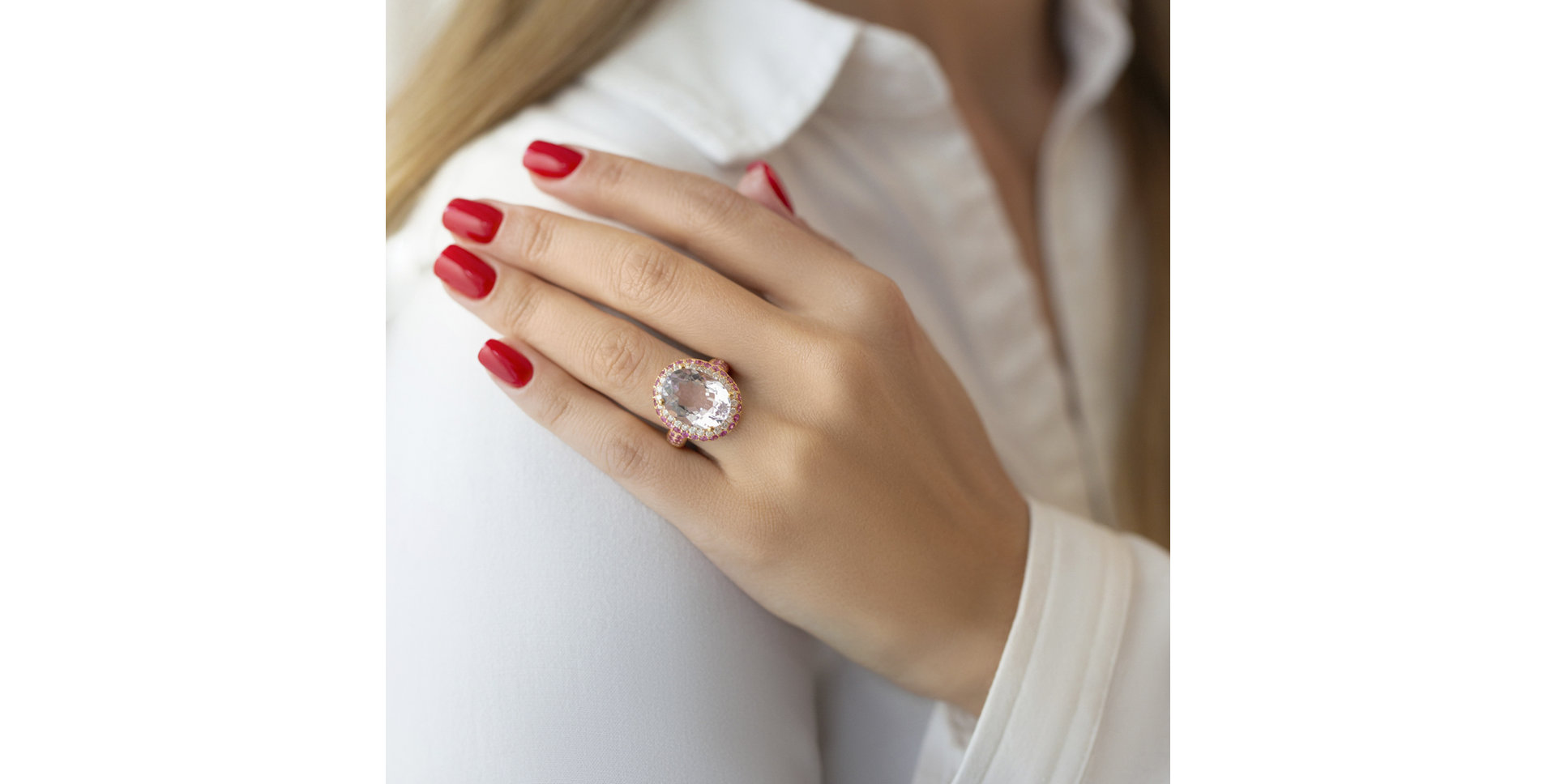 Prsteň s ametystom, diamantmi a rubínmi Neelam