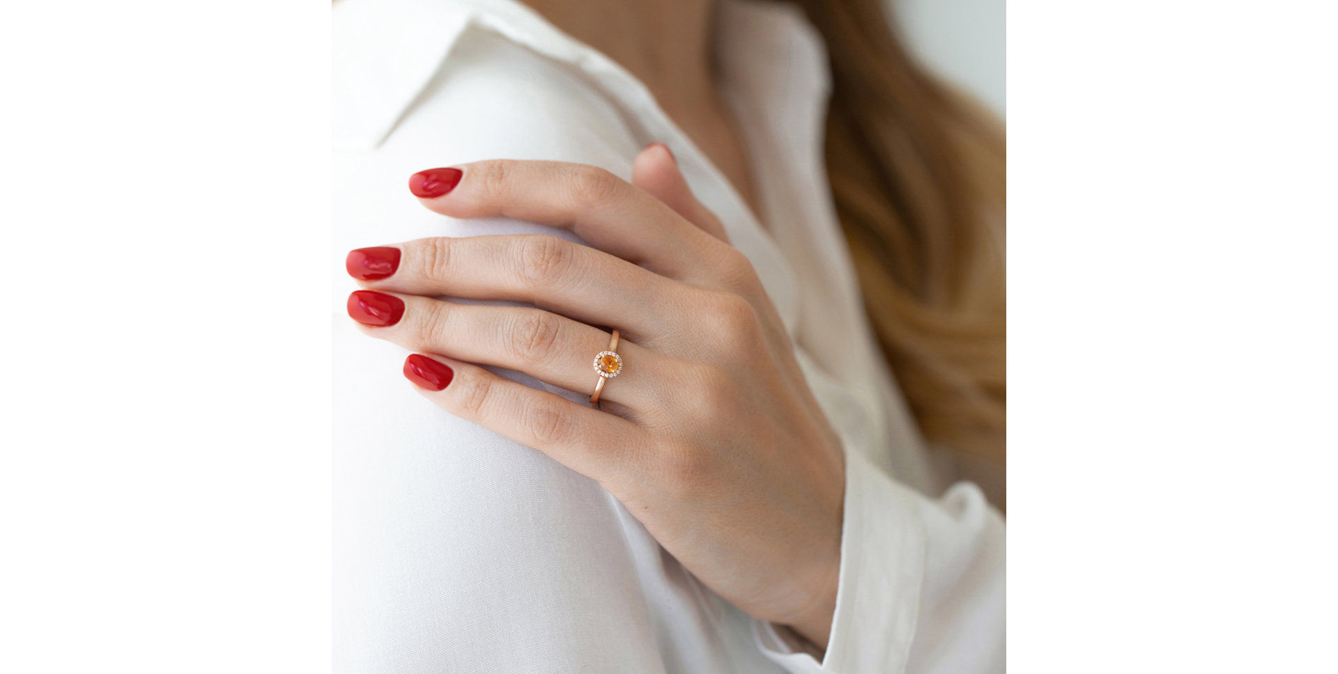 Prsteň so zafírom a diamantmi Madison