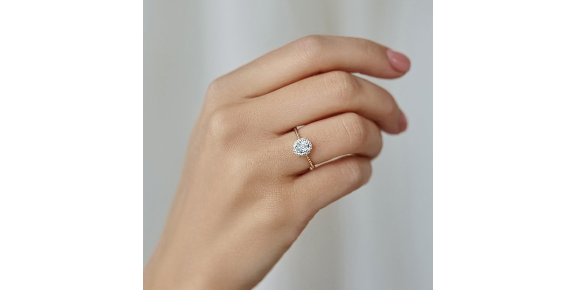 Prsteň so zafírom a diamantmi Bridgette