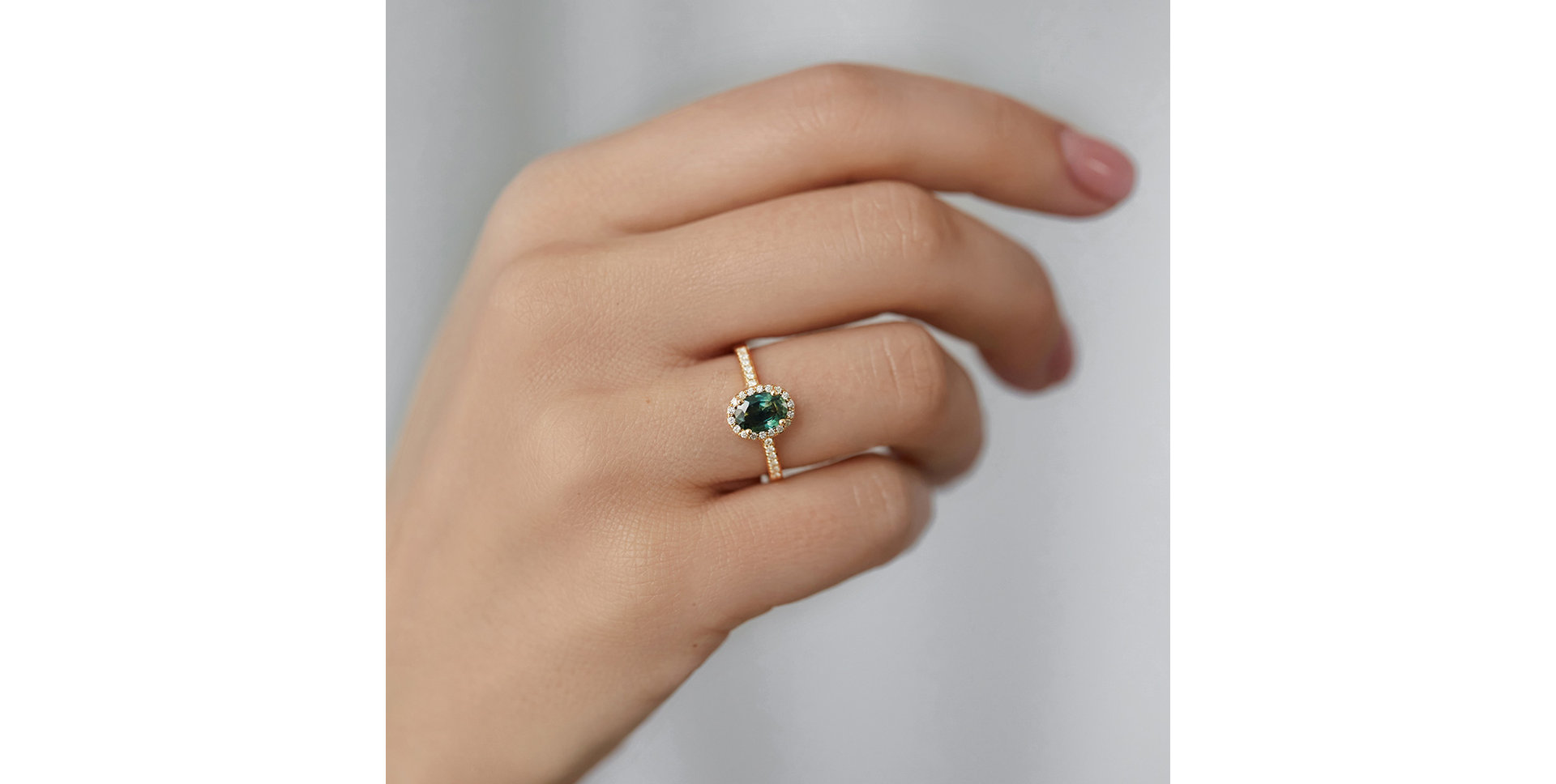 Prsteň s zafírom a diamantmi Princess Desperation