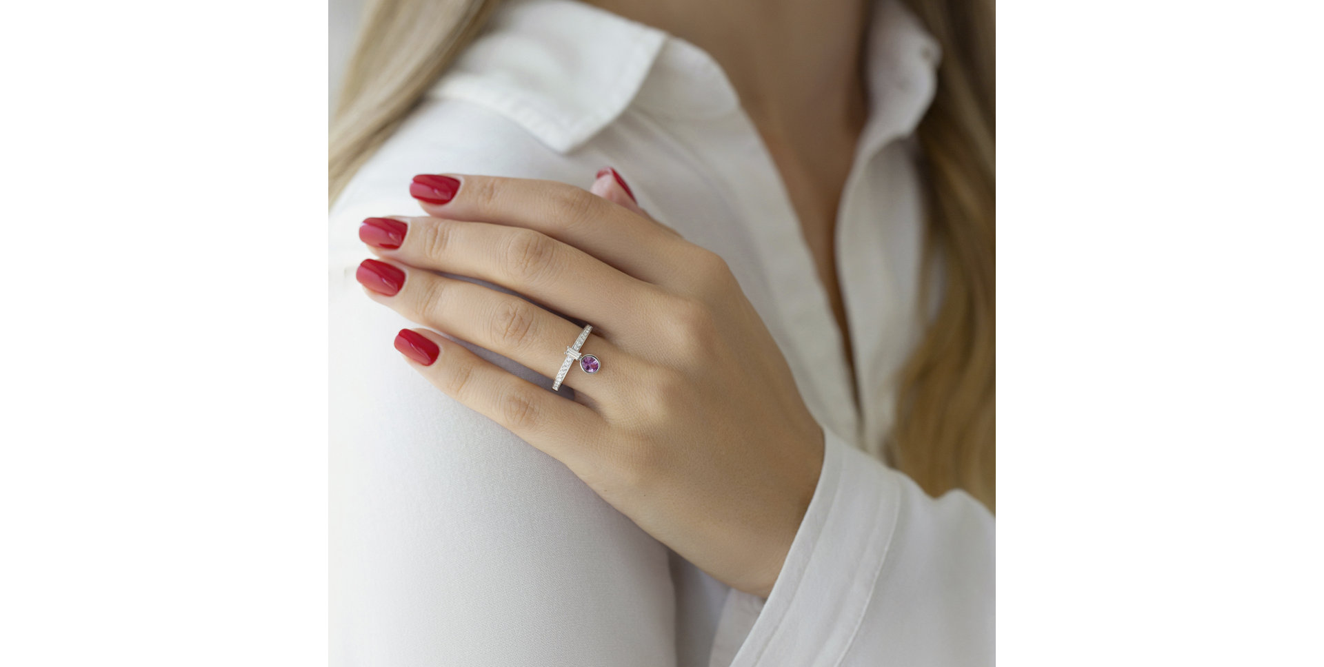 Prsteň s zafírom a diamantmi Verona