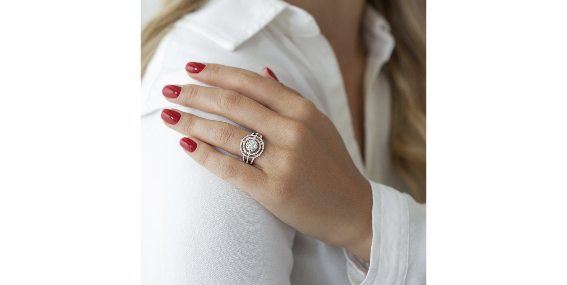 Prsteň s diamantmi Flower Maze