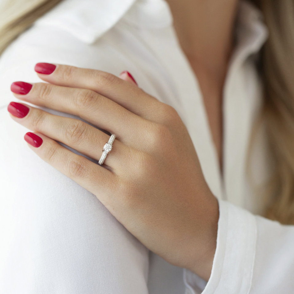 Prsteň s diamantmi Dolores