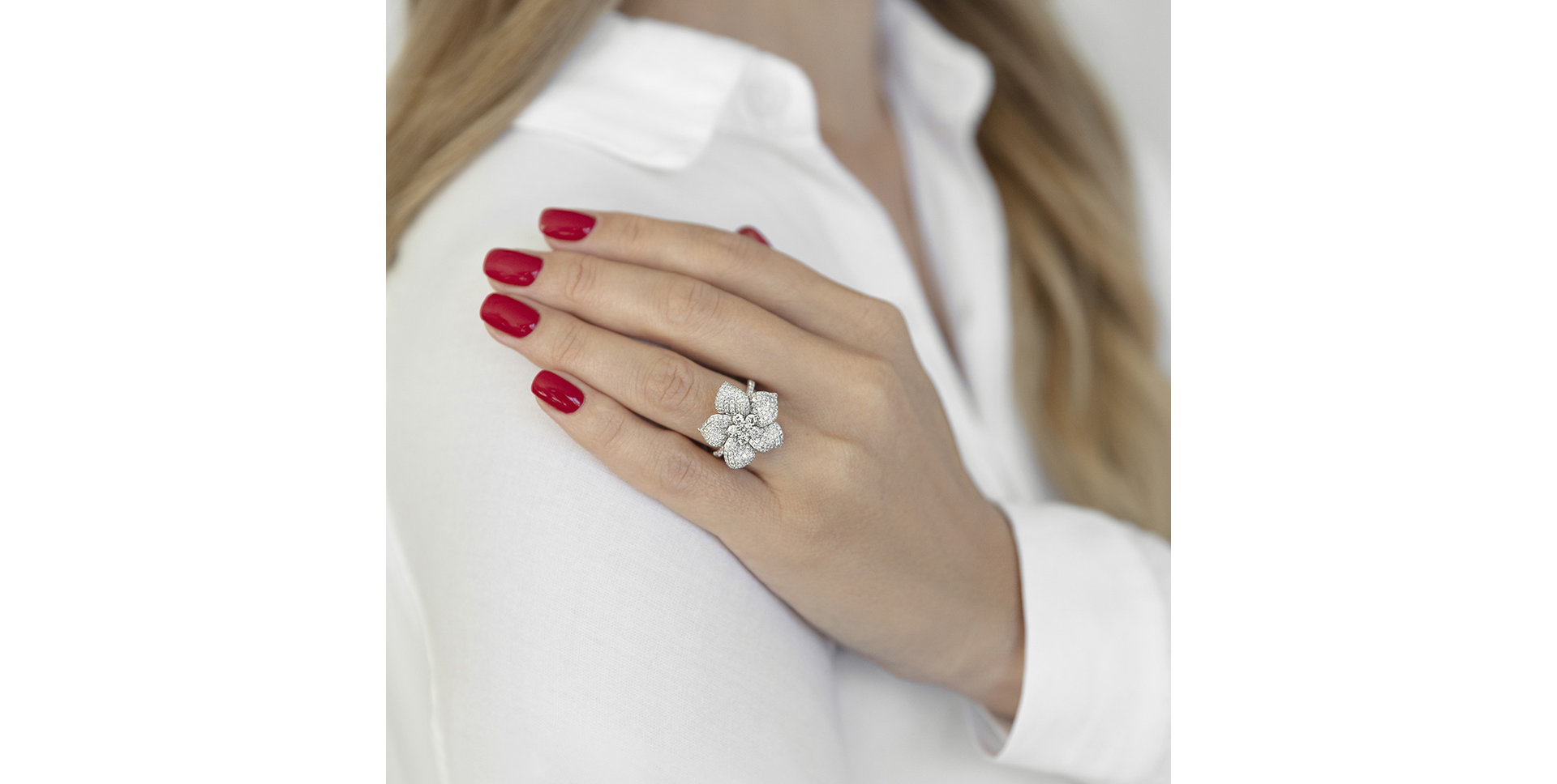 Prsteň s diamantmi Moonlight Flower