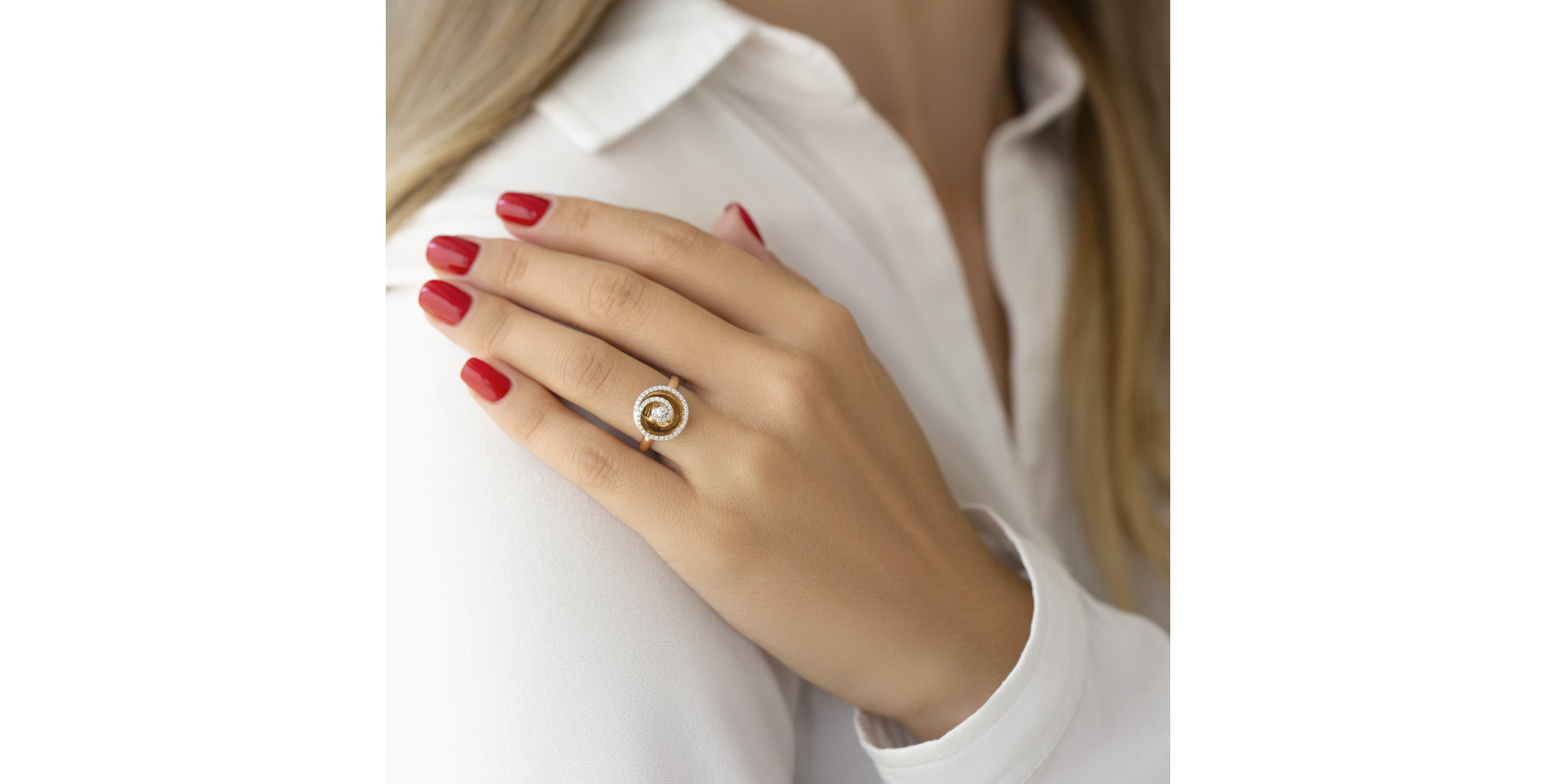 Prsteň s diamantmi Shiny Spiral