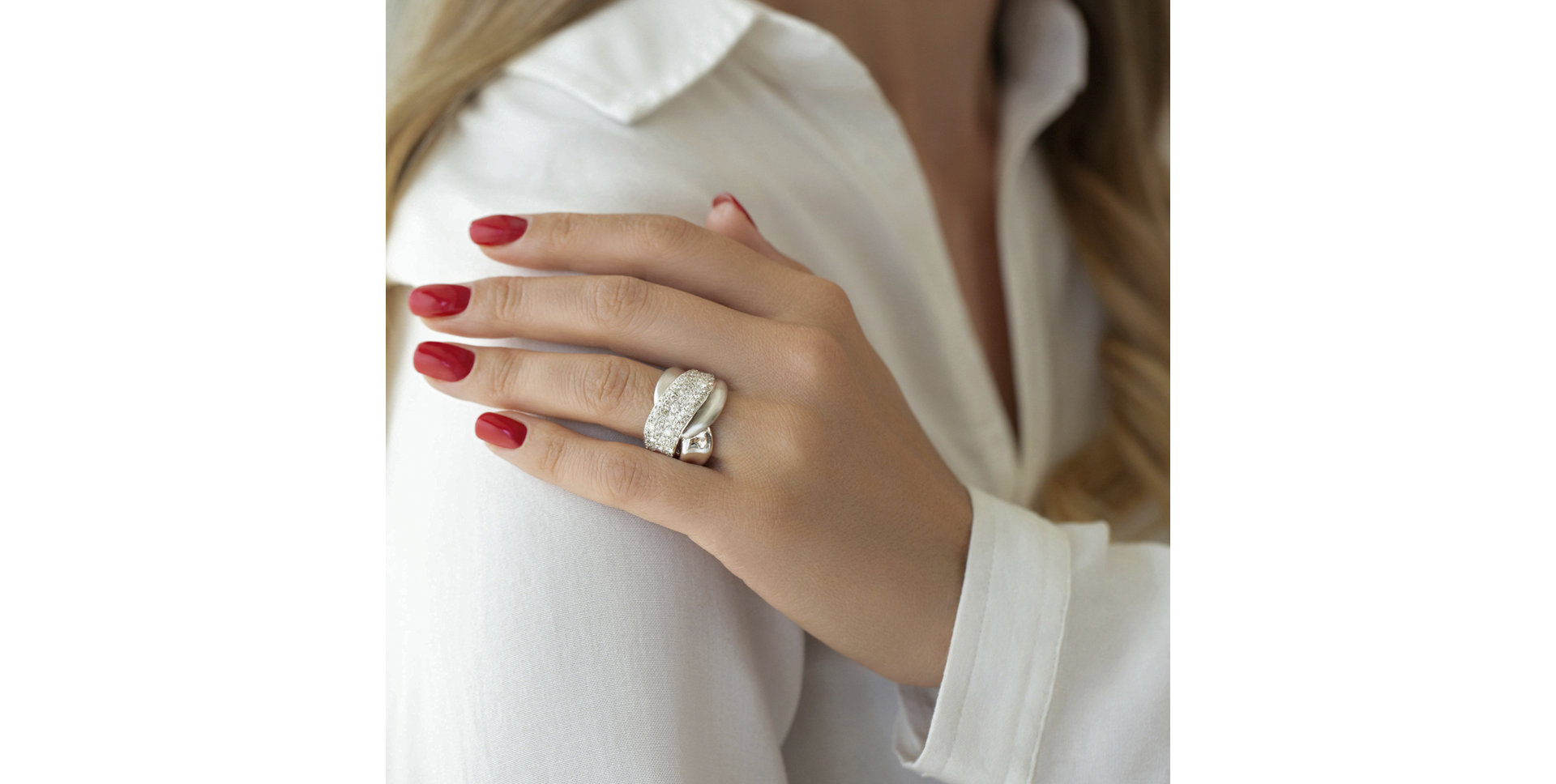 Prsteň s diamantmi Moon Kiss