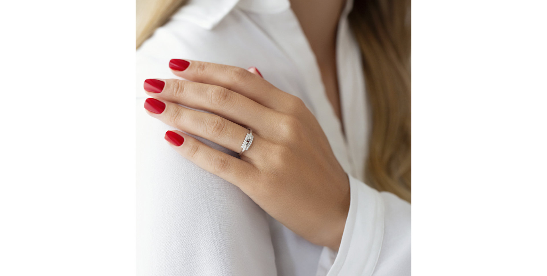 Prsteň s diamantmi Beatrix