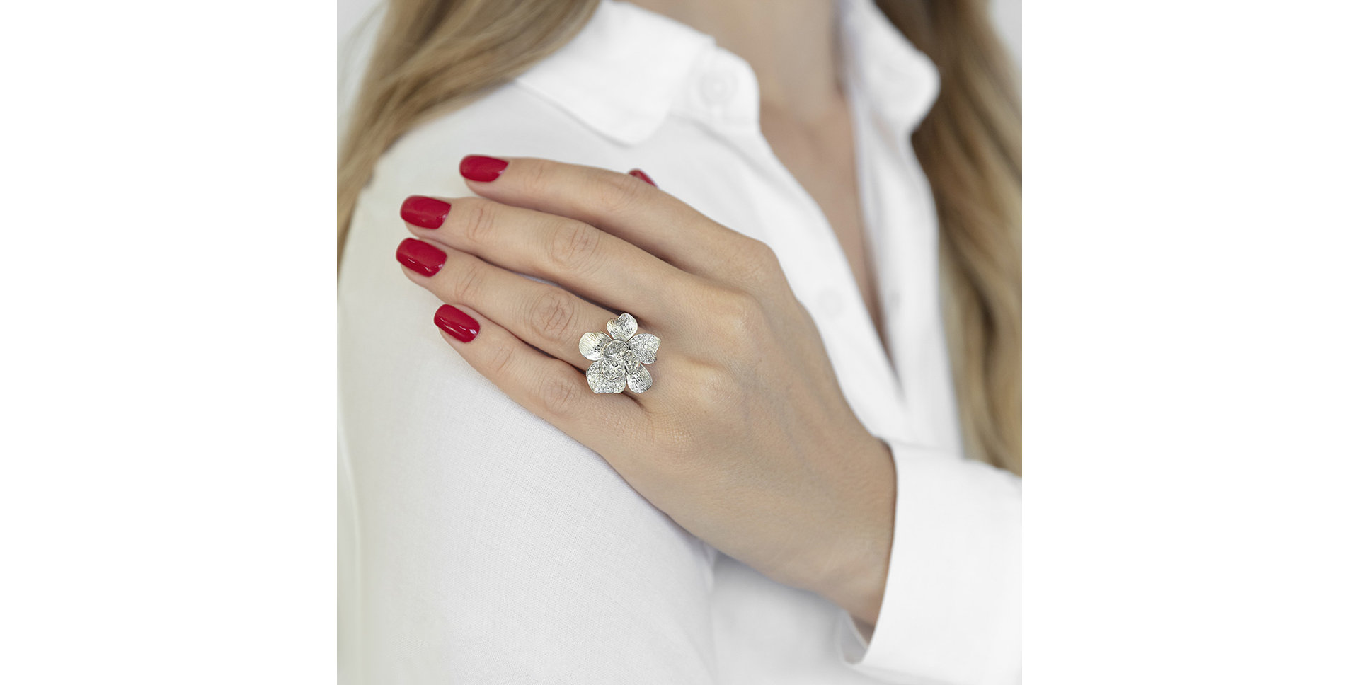 Prsteň s diamantmi Magic Flora