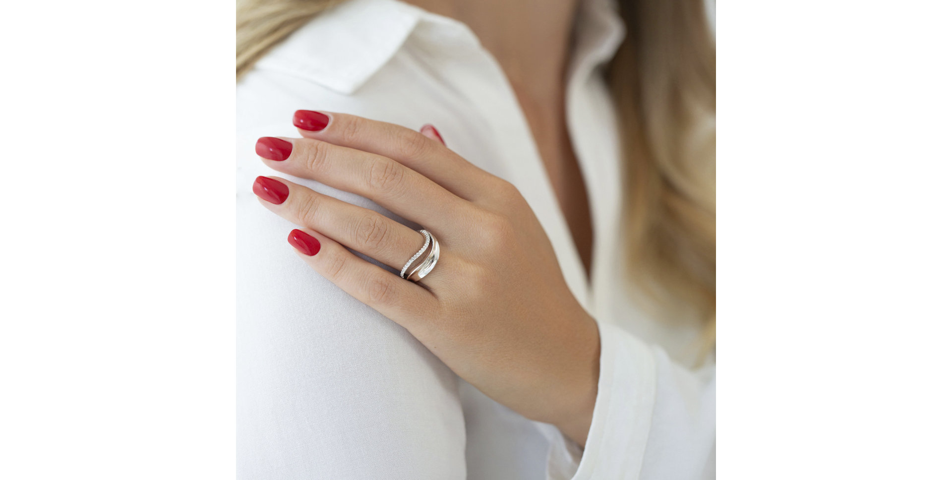 Prsteň s diamantmi Monique