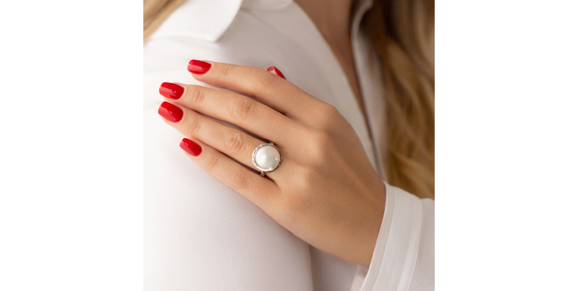 Prsteň s perlou a diamantmi Miraculous pearl