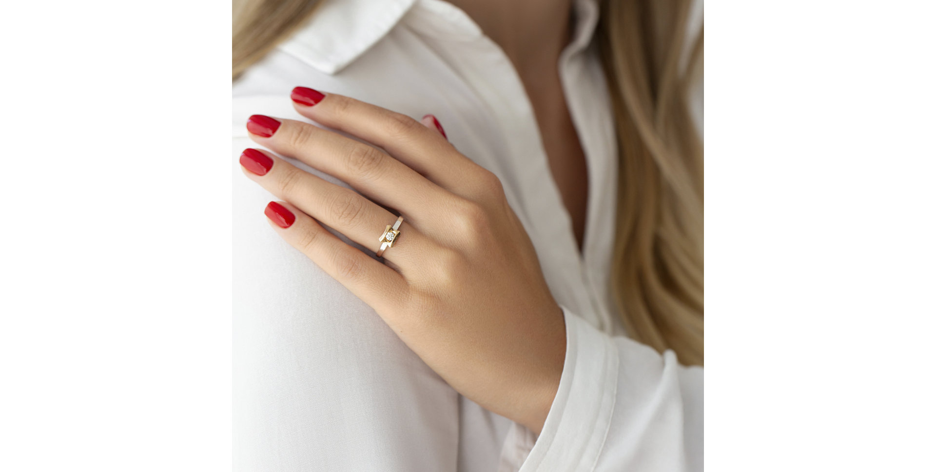 Prsteň s diamantom Square Love