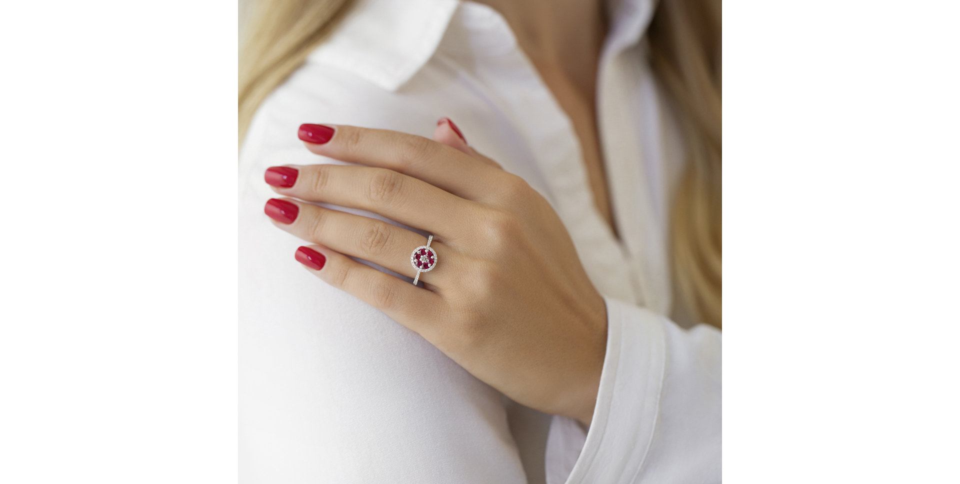 Prsteň s diamantmi a rubínmi Kiersten