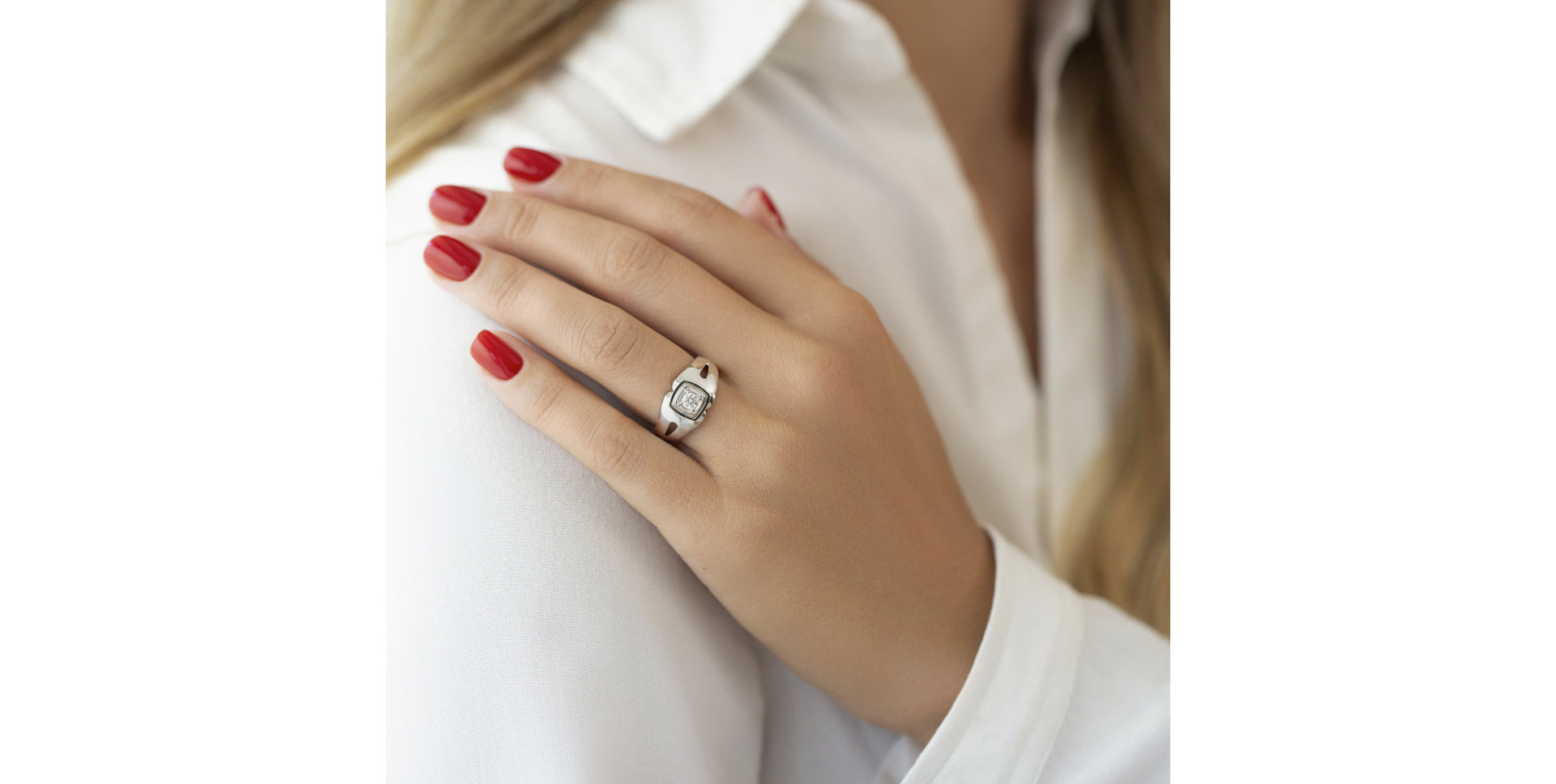 Prsteň s diamantom Moon Sin