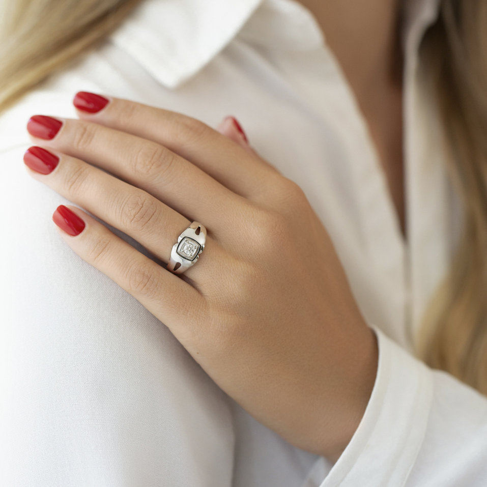 Prsteň s diamantom Moon Sin