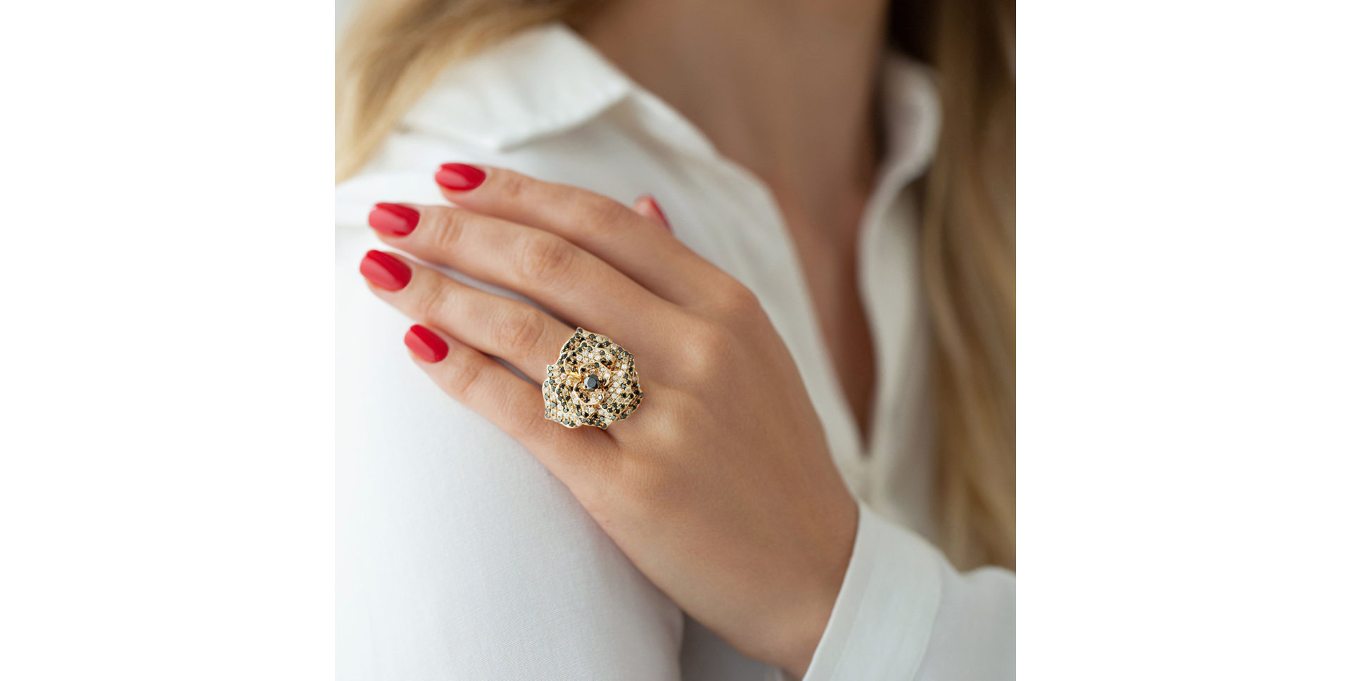 Prsteň s čiernymi diamantmi Heavenly Rose