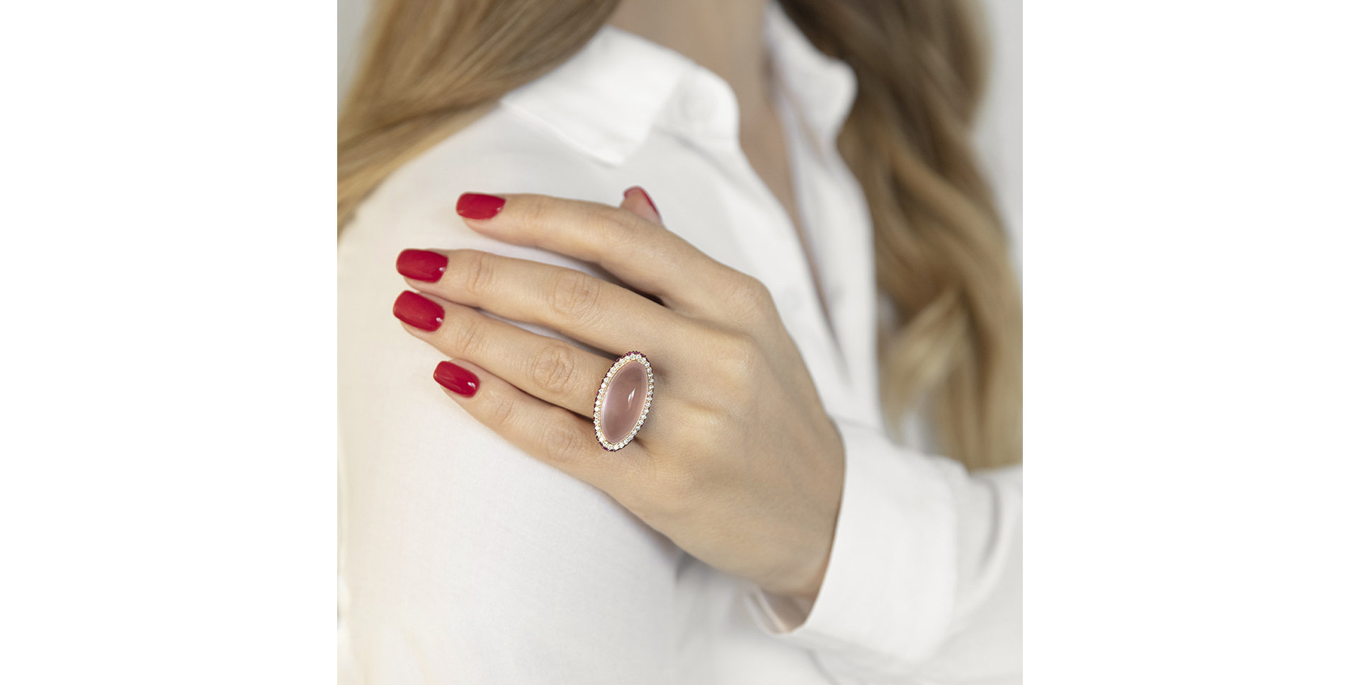 Prsteň s diamantmi, ruženínom a zafírmi Blanc