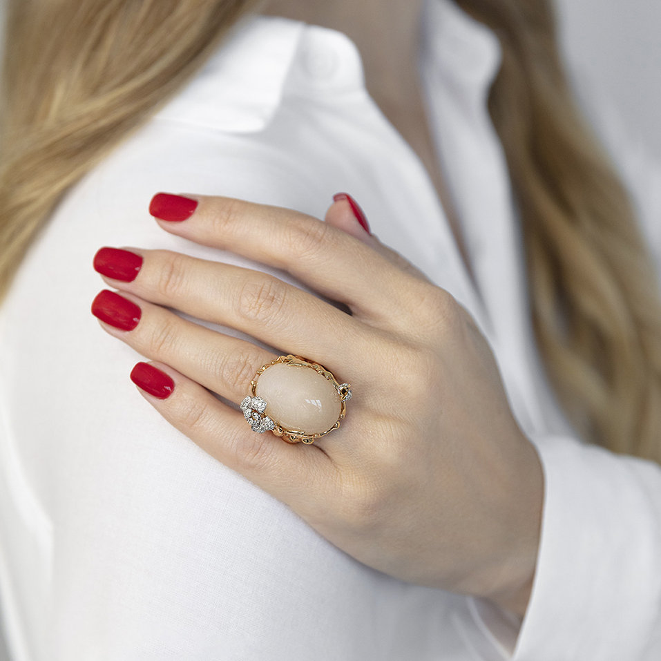 Prsteň s mesačným kameňom a diamantmi Deloras