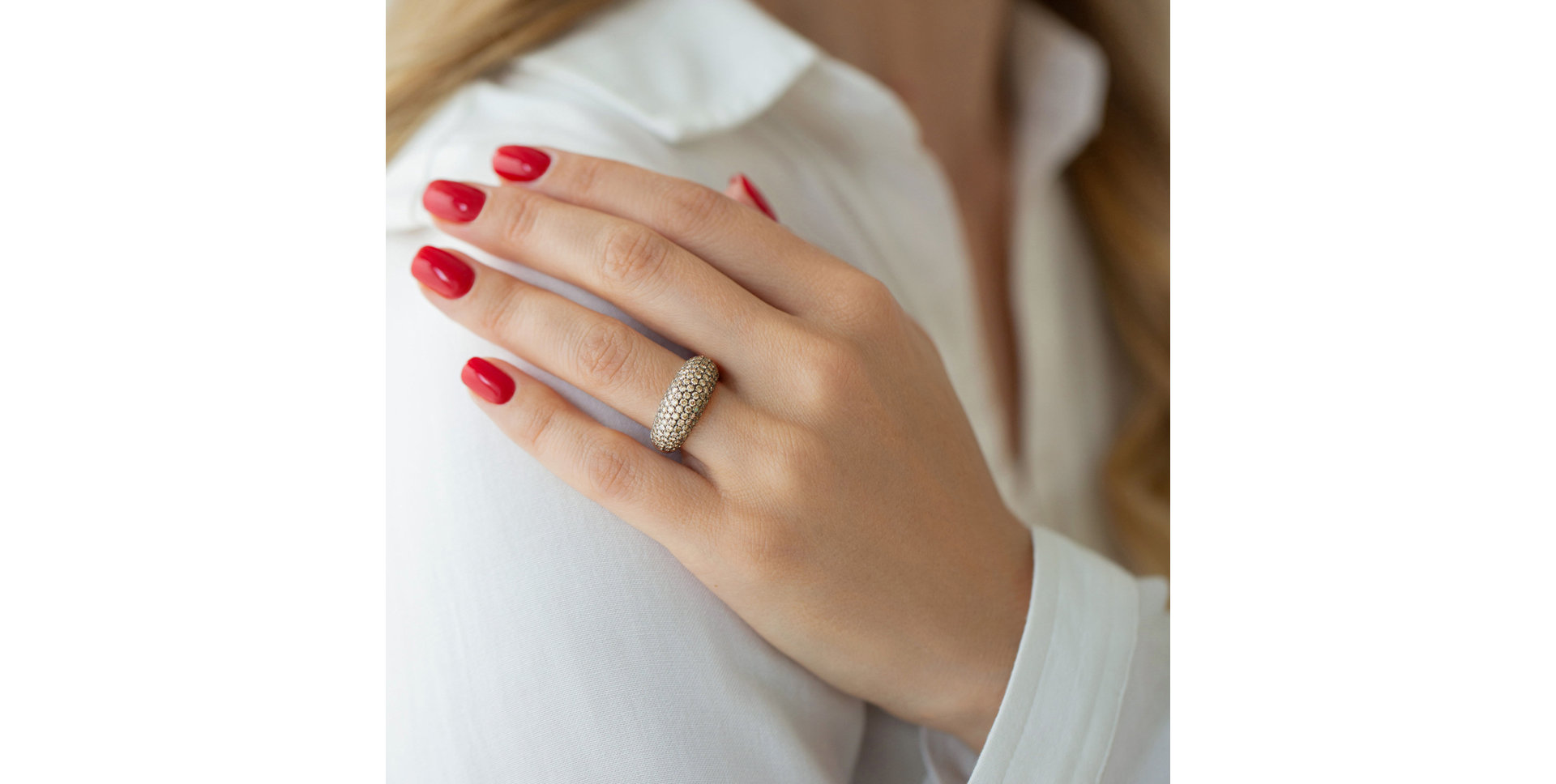 Prsteň s hnedými diamantmi Reese