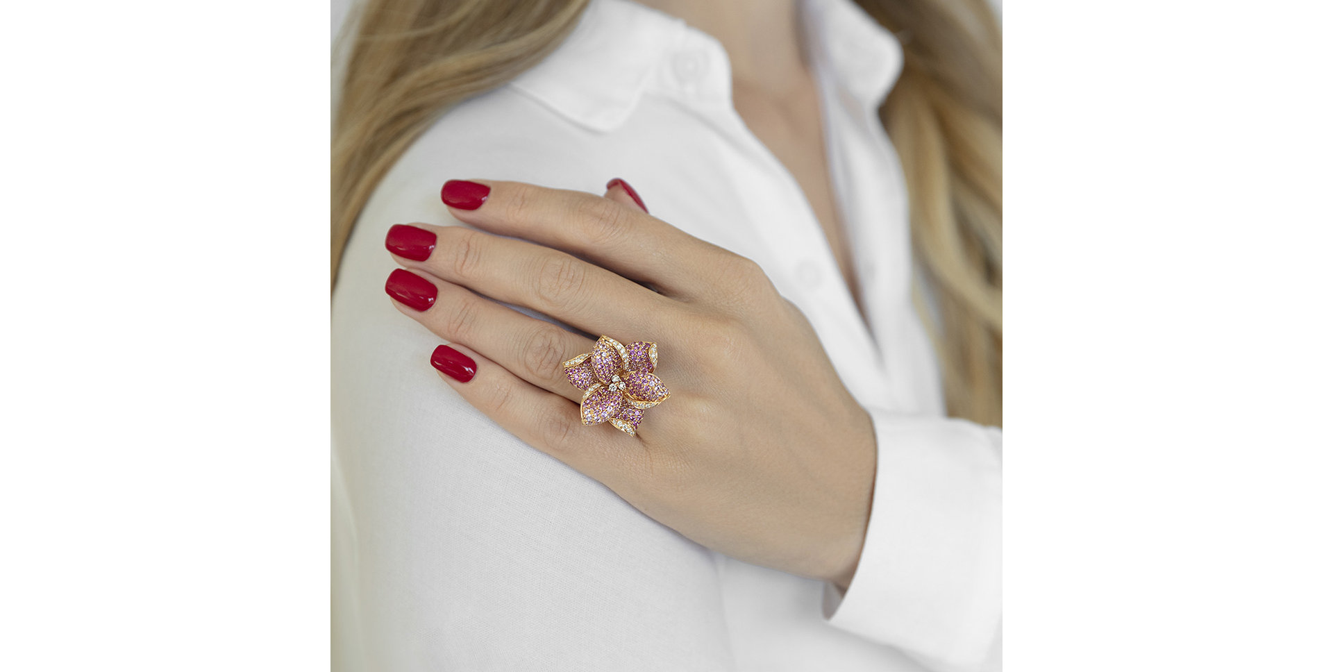 Prsteň s diamantmi a zafírmi Poetic Jasmine