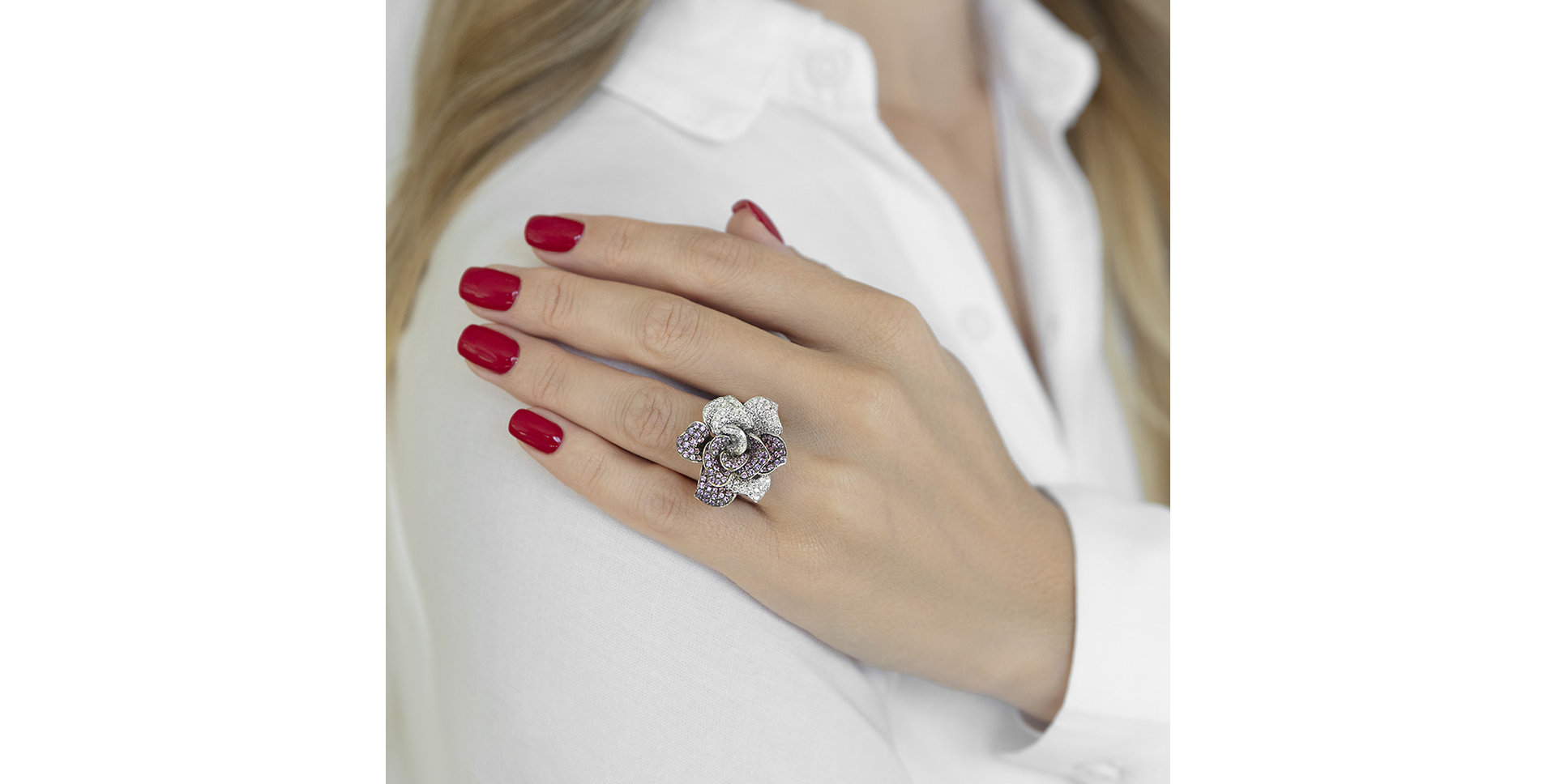 Prsteň s diamantmi a zafírmi Heavenly Magnolia