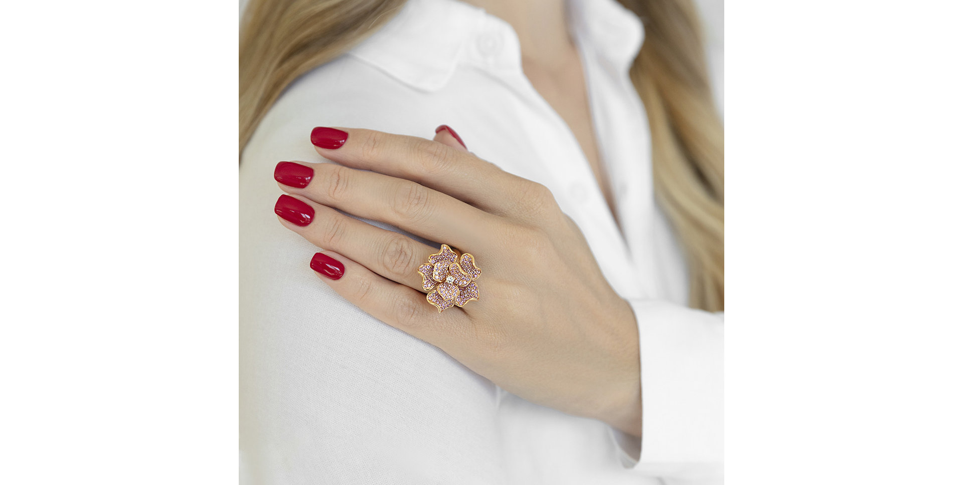 Prsteň s diamantom a zafírmi Rosalinda