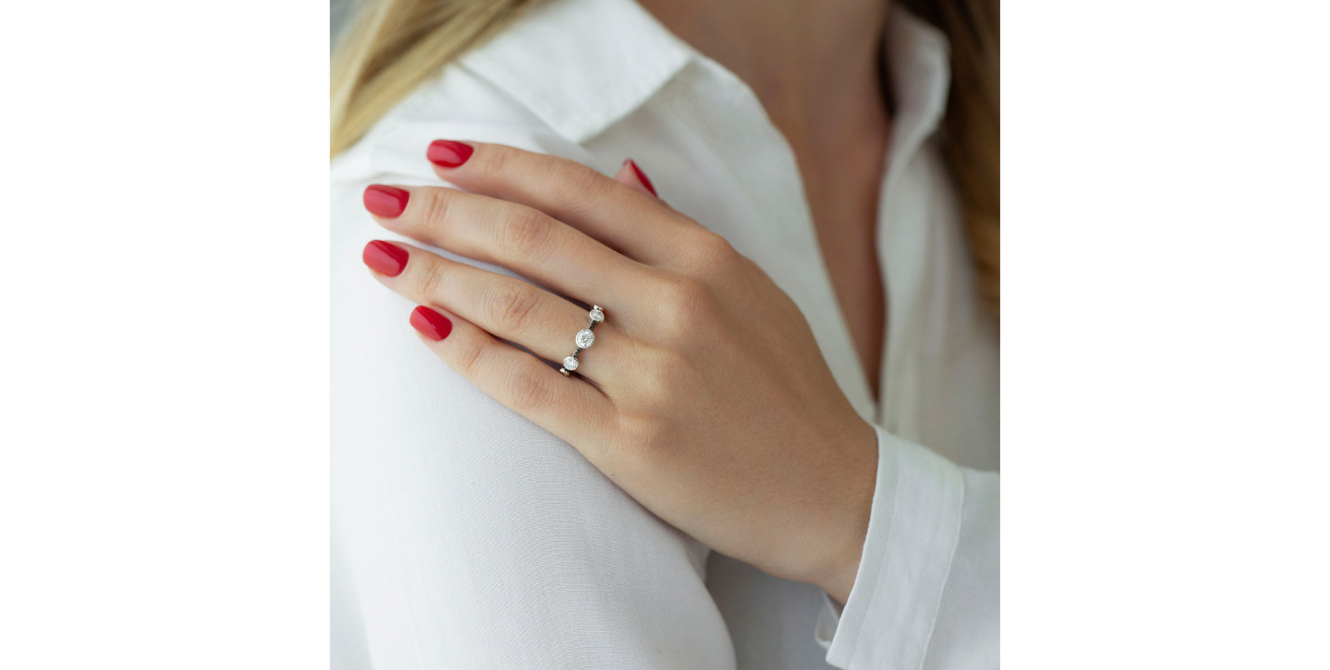 Prsteň s čiernymi diamantmi Galaxy of Passion