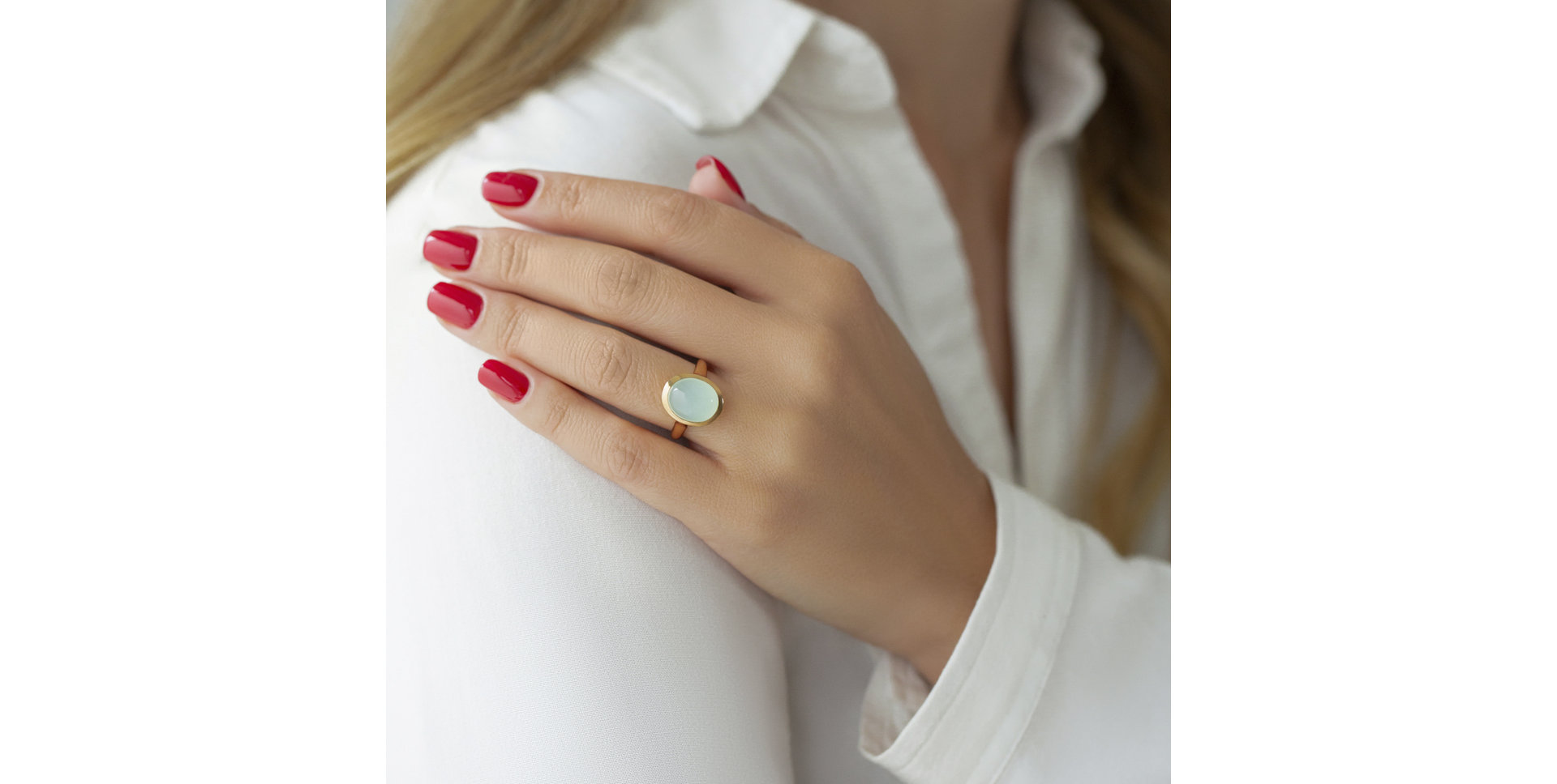 Prsteň s kryštálom a perleťou Stylish Goth